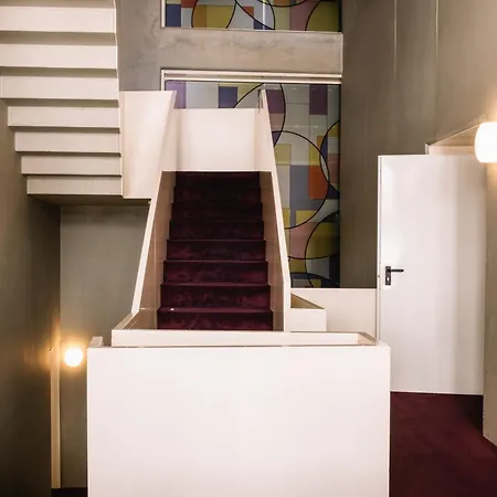 Emaj Boutique Hotel 4*