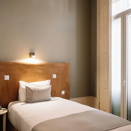 Emaj Boutique Hotel