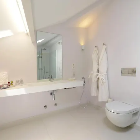Emaj Boutique Hotel
