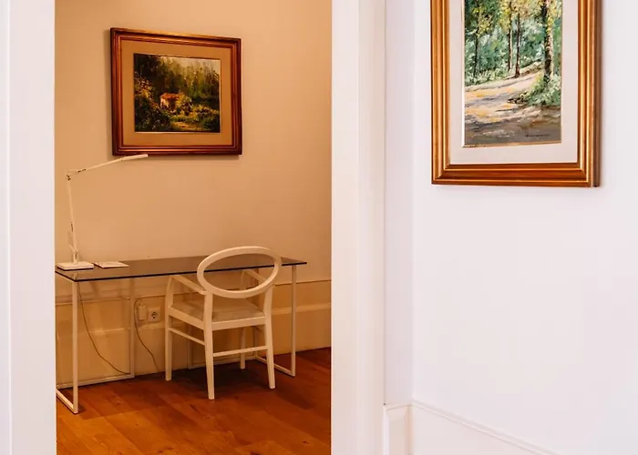 Emaj Boutique Hotel 4*