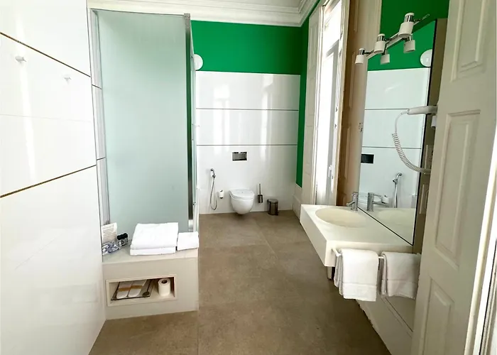 Emaj Boutique Guimarães