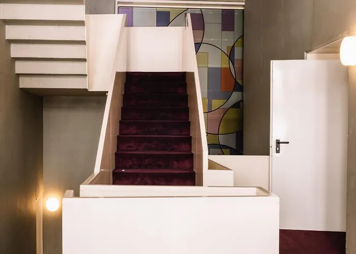 Emaj Boutique Hotel 4*