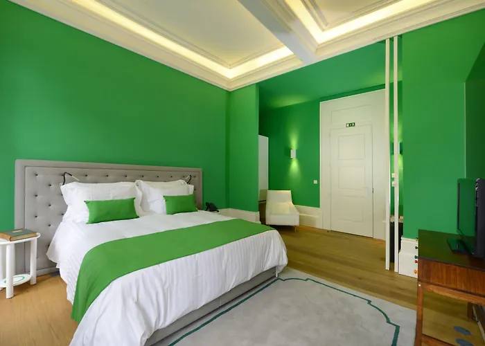 Hotel Emaj Boutique 4*